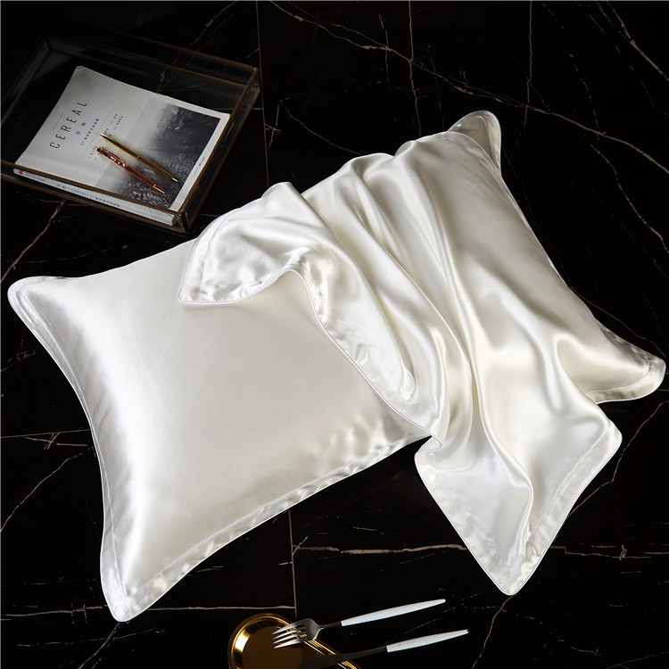 Single-Side Silk Pillowcase - Spliced Envelope Design